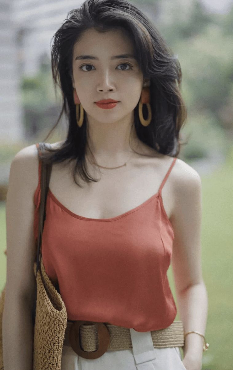 这一套穿搭，让你秒变港风封面女郎