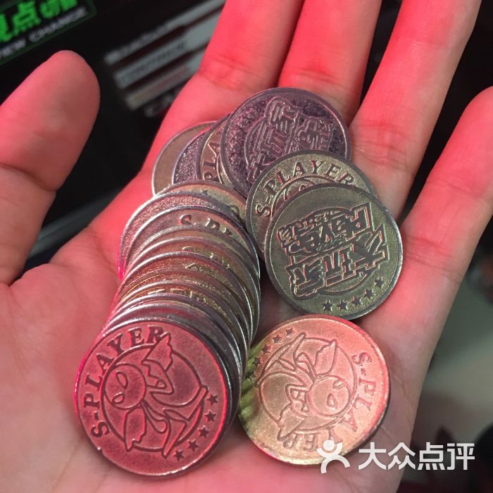 游戏币(游戏币是什么材料做的)