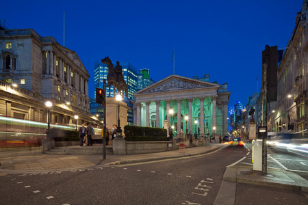 英国交易所(英国交易所黄金价格)